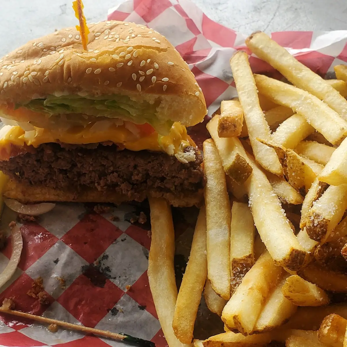 Buckley Bacon Cheeseburger