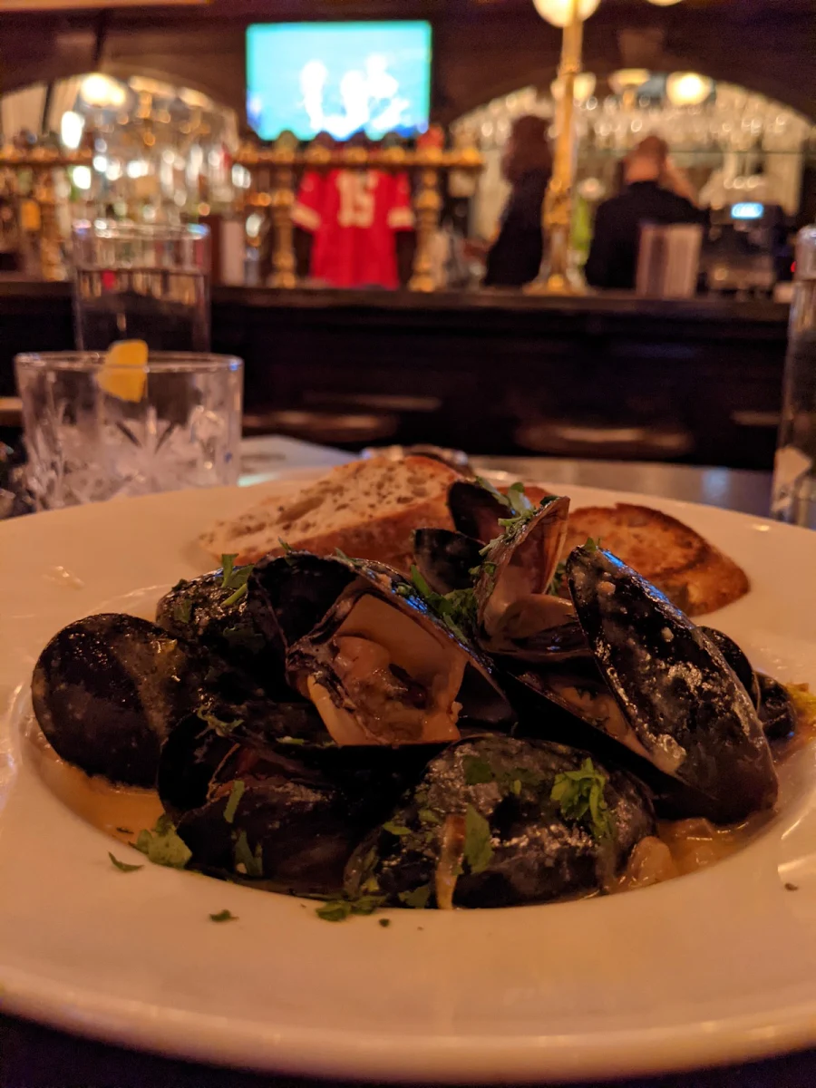 Mussels, Bard & Banker