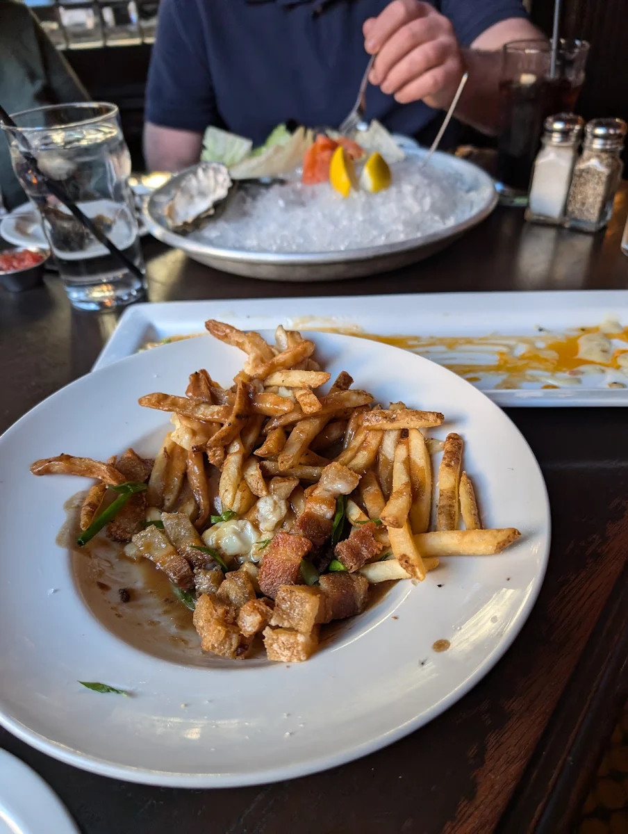 Poutine, Bard & Banker