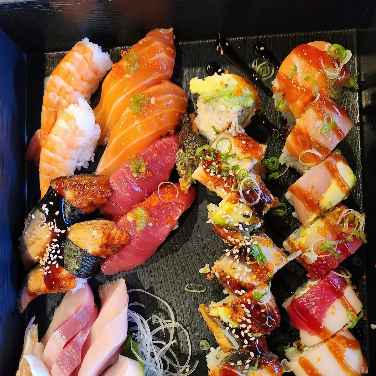 Lover's Platter Sushi & Sashimi