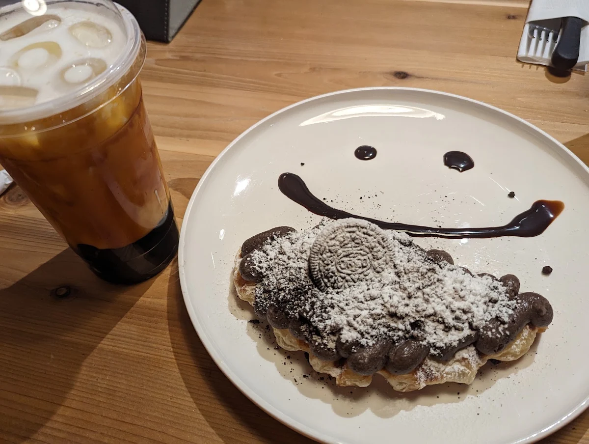 Oreo Croffle