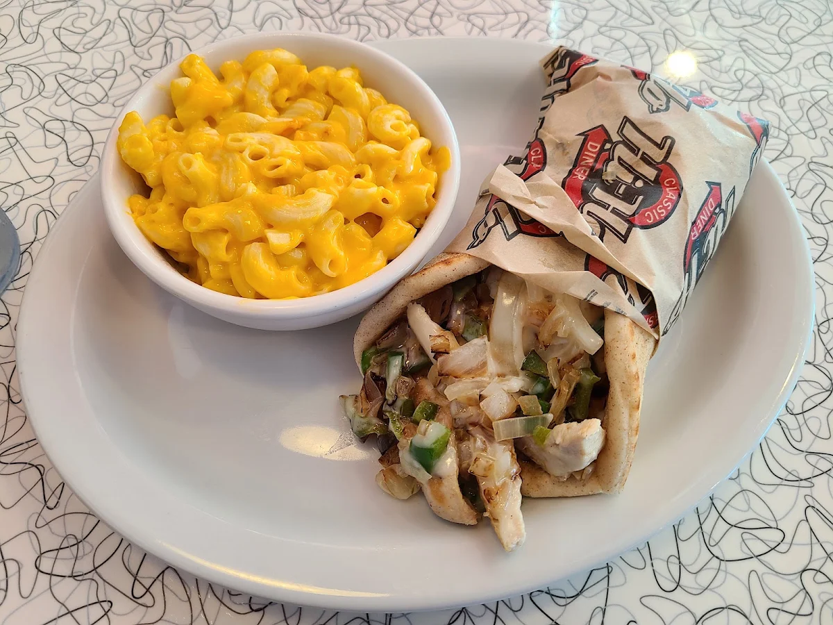 Highlights, Hi-Ho Diner