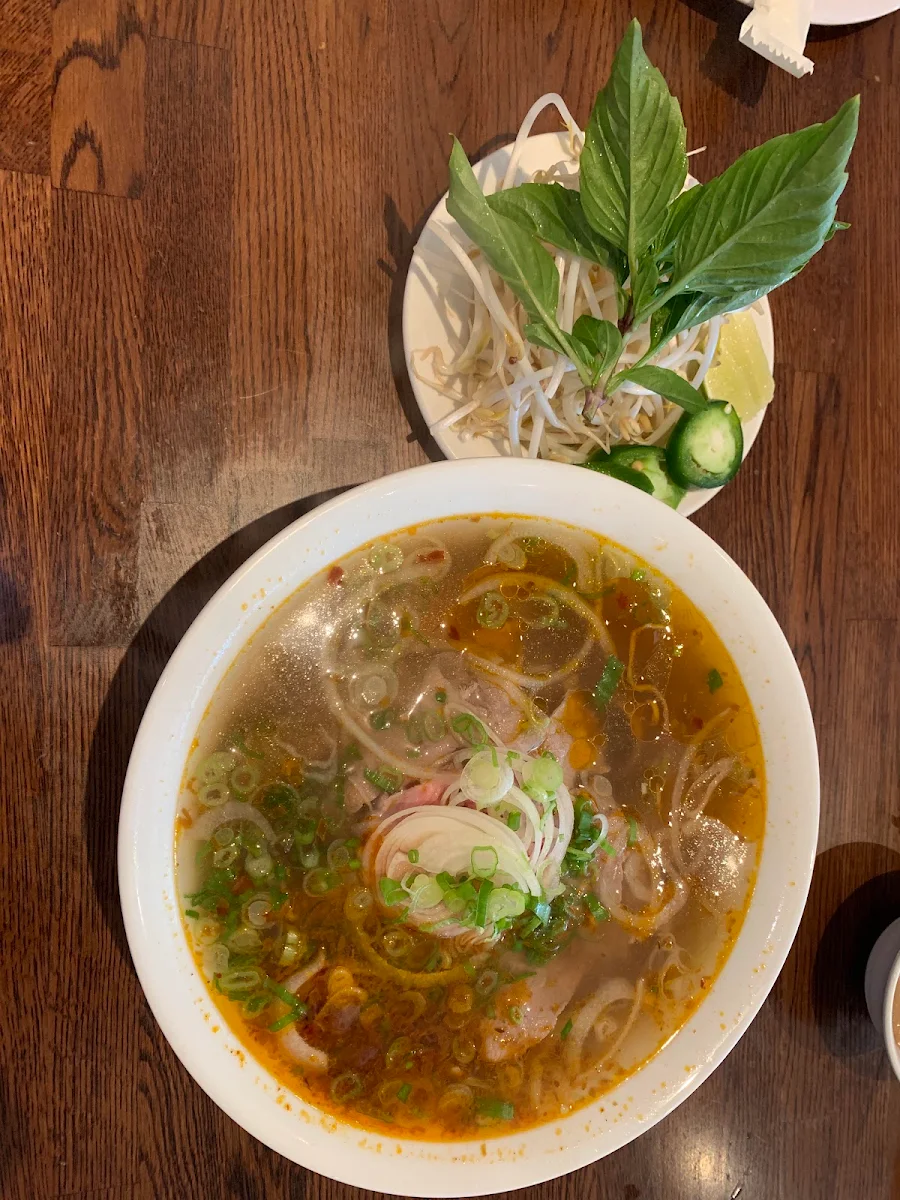 Pho Tai
