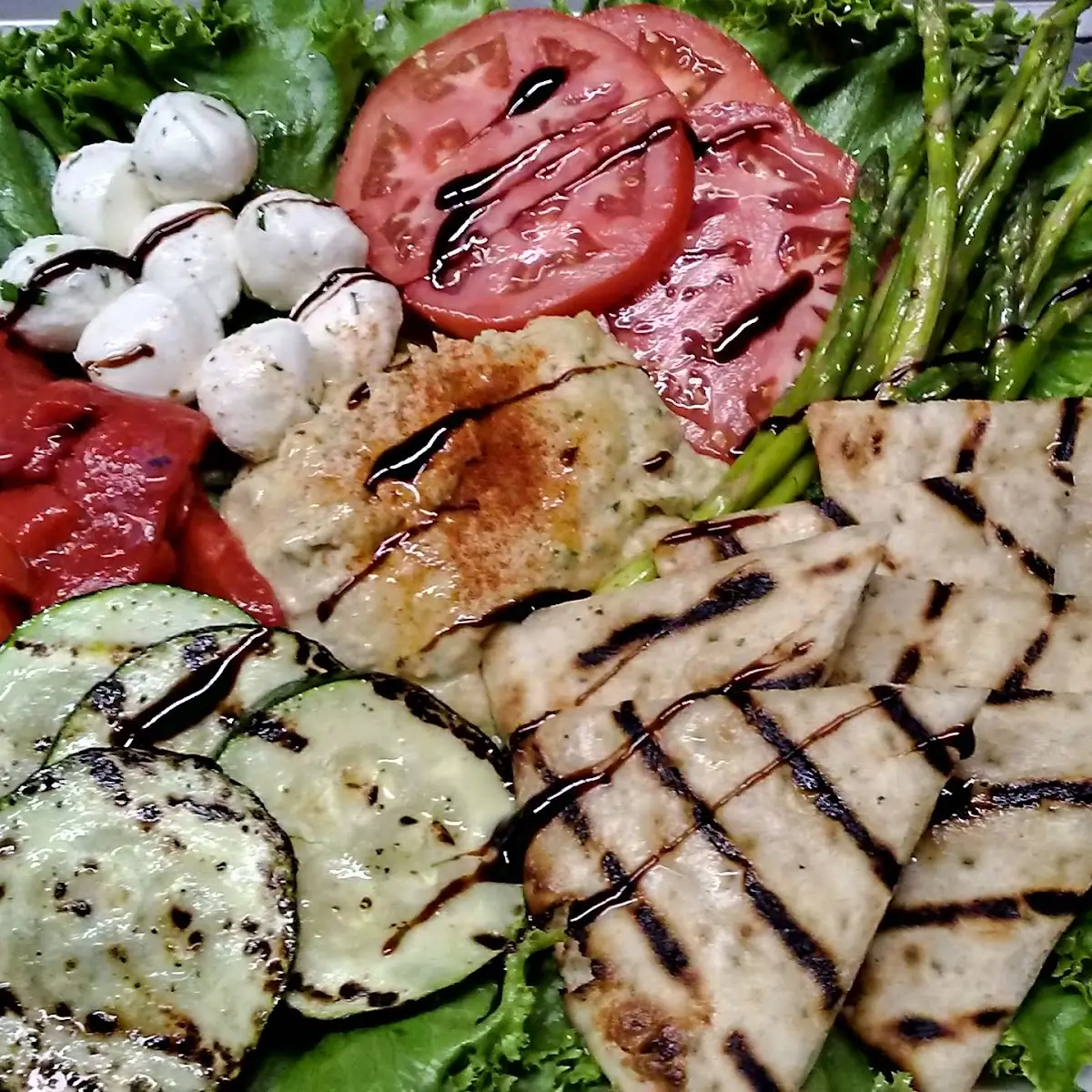 Mediterranean Grilled Vegetables and Hummus