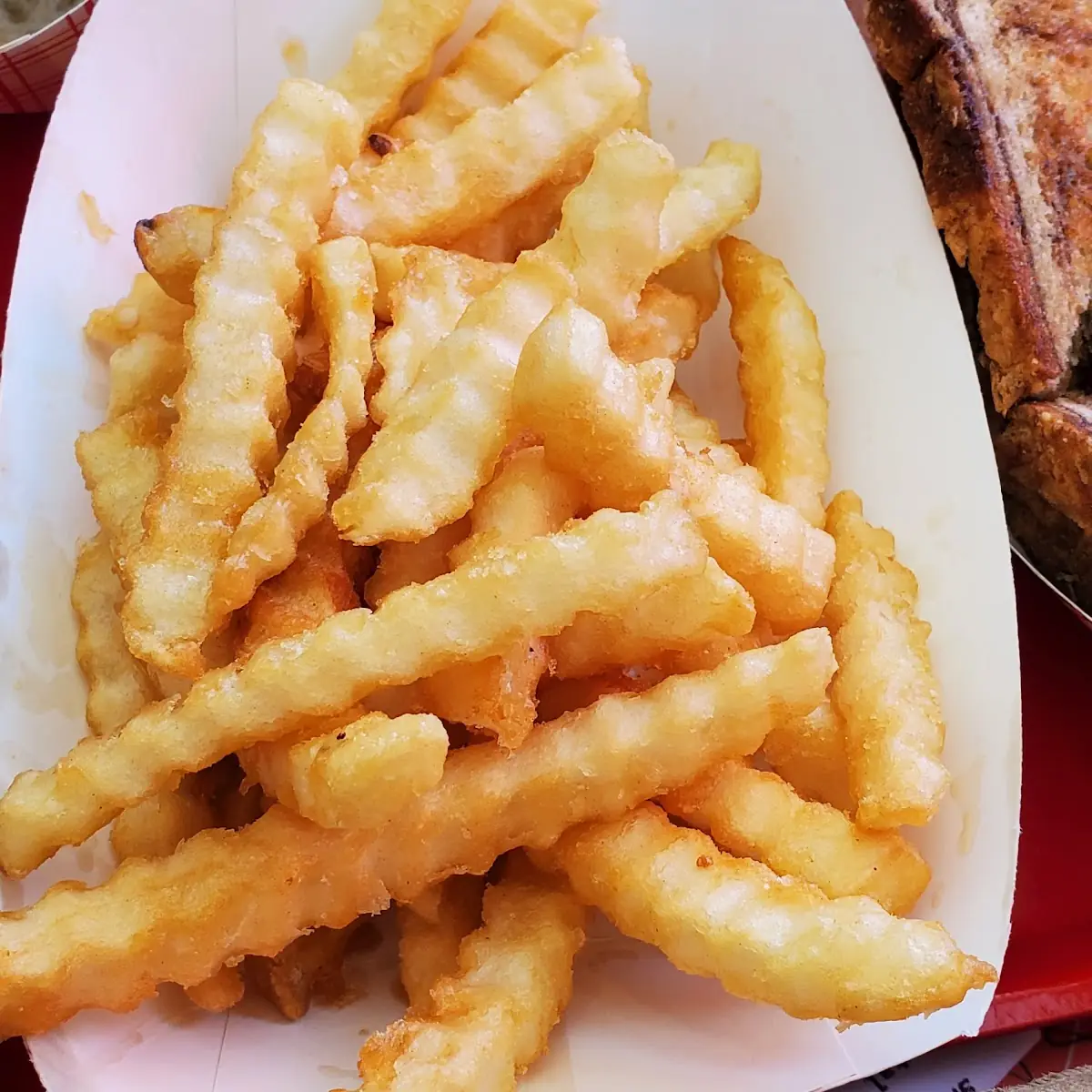 Kid's chkn Tender Basket