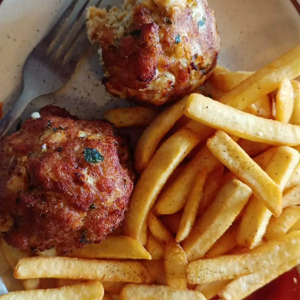 Crab Cakes and Steak Fries