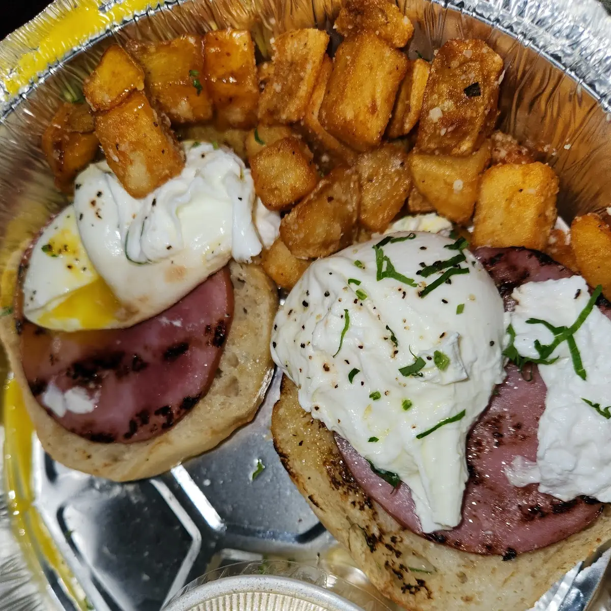 Traditional Eggs Benedict