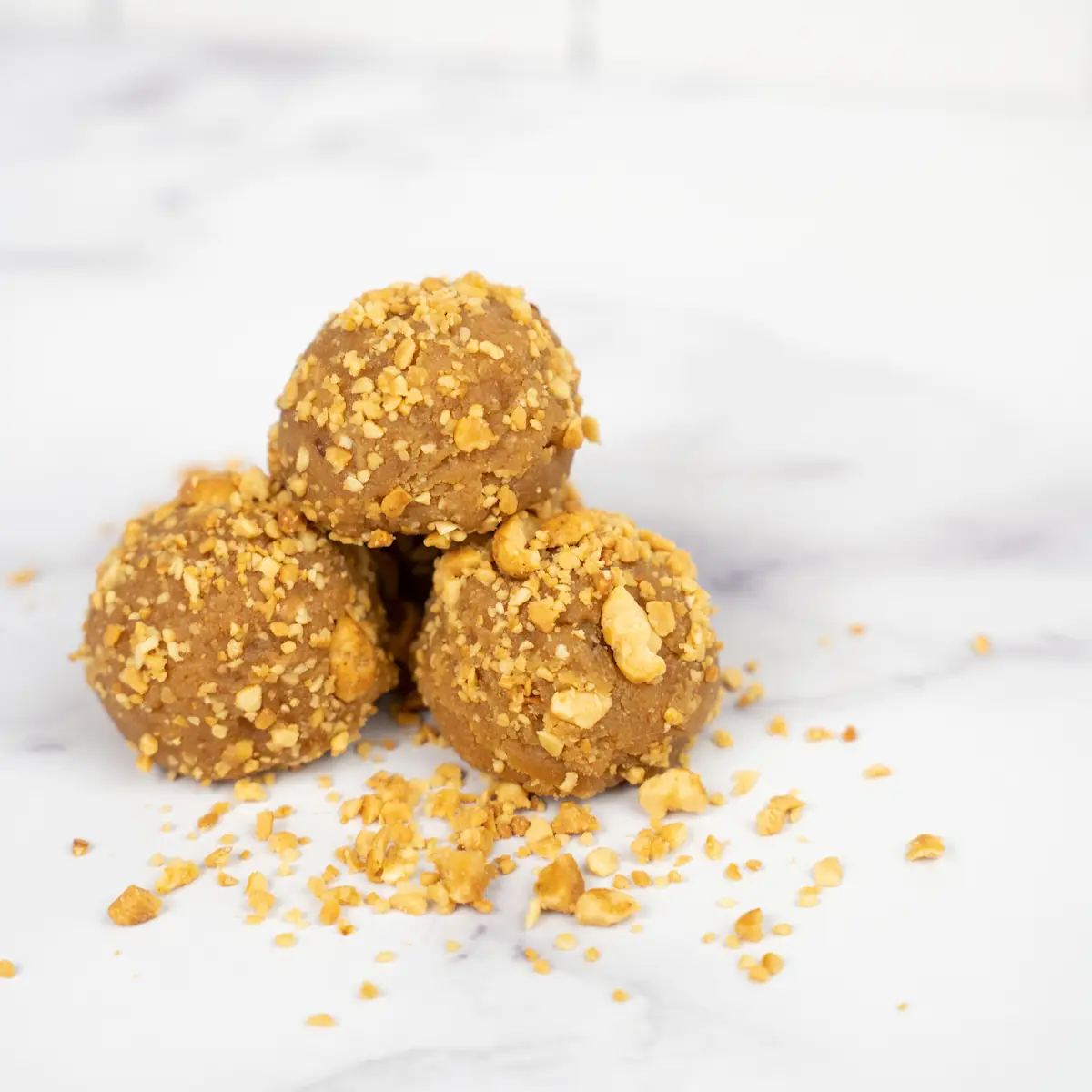 Vegan Peanut Butter Bites