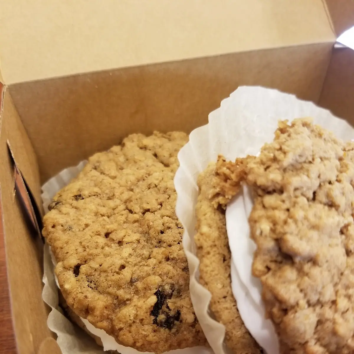 Oatmeal Raisin Cookies