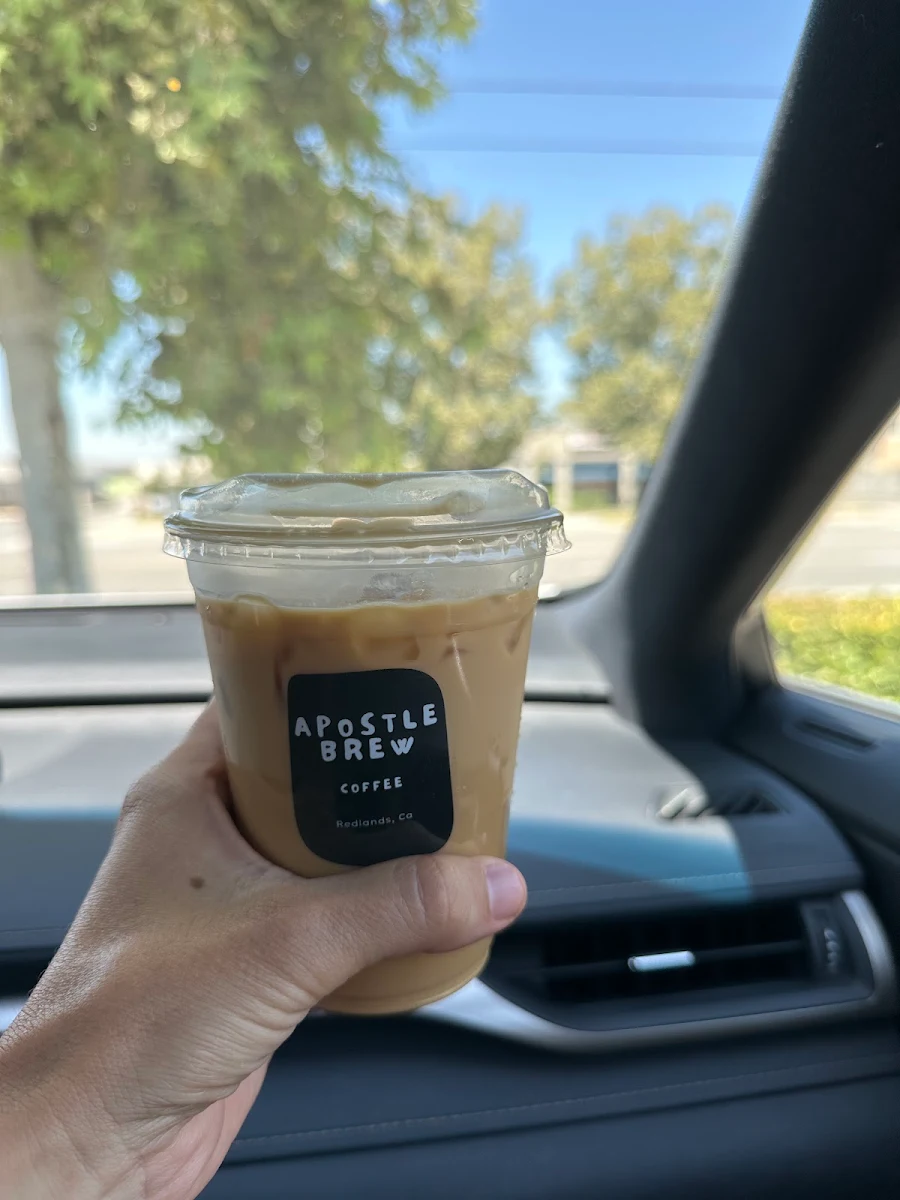 Iced Vanilla Latte