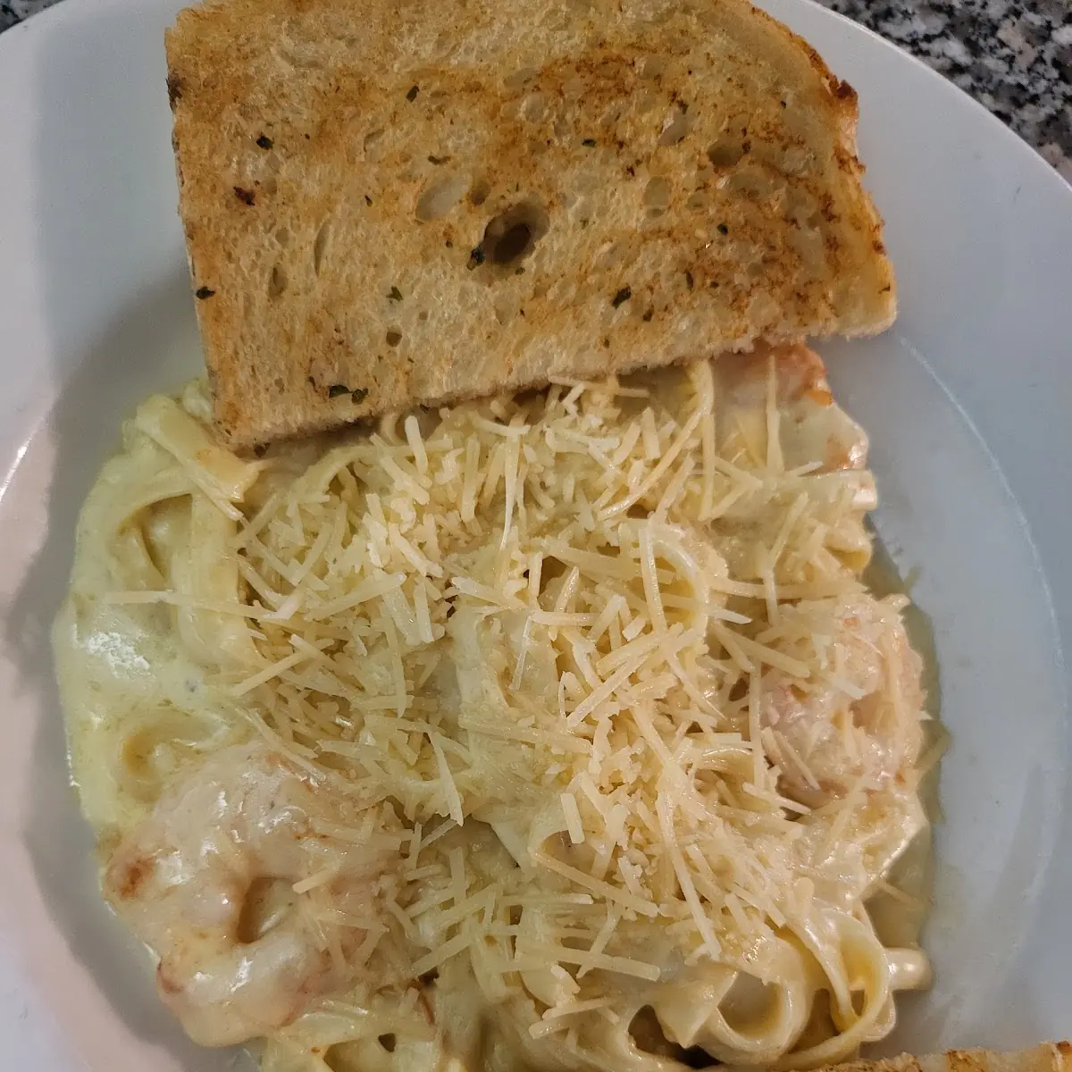 Shrimp Alfredo Pasta
