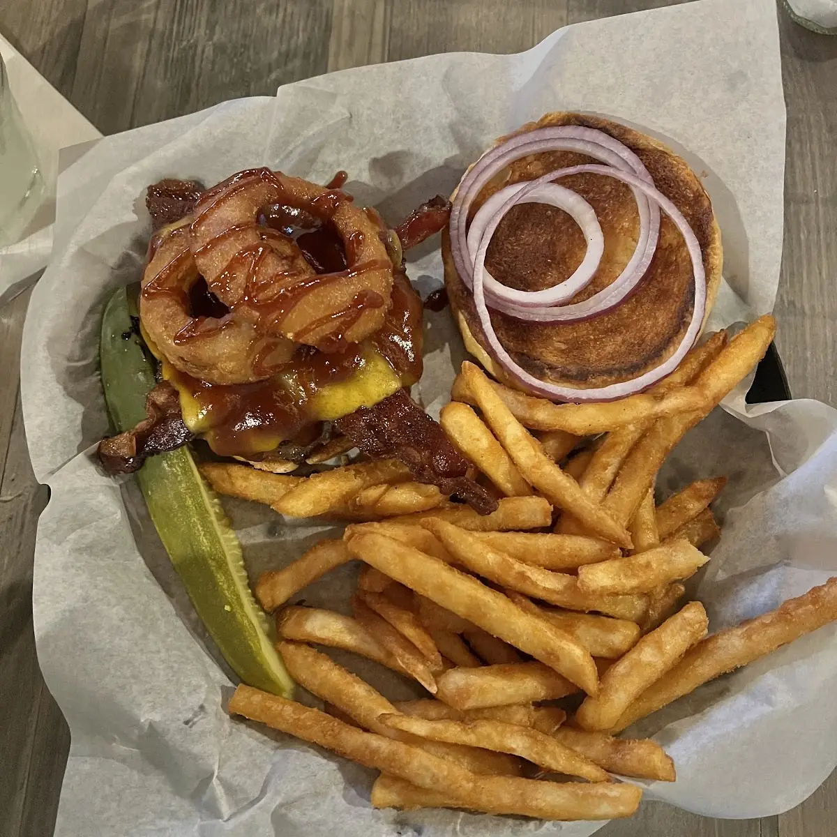 Cheeseburger with Fries