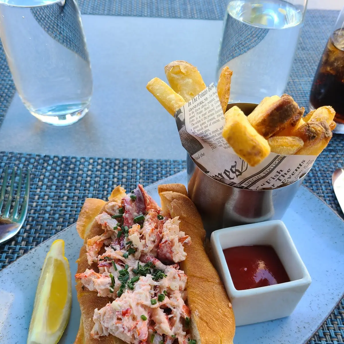 Maine Lobster Roll