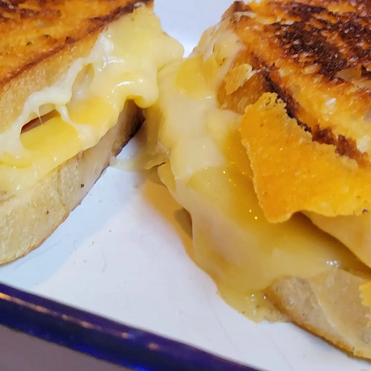 Grilled Cheese and Tomato
