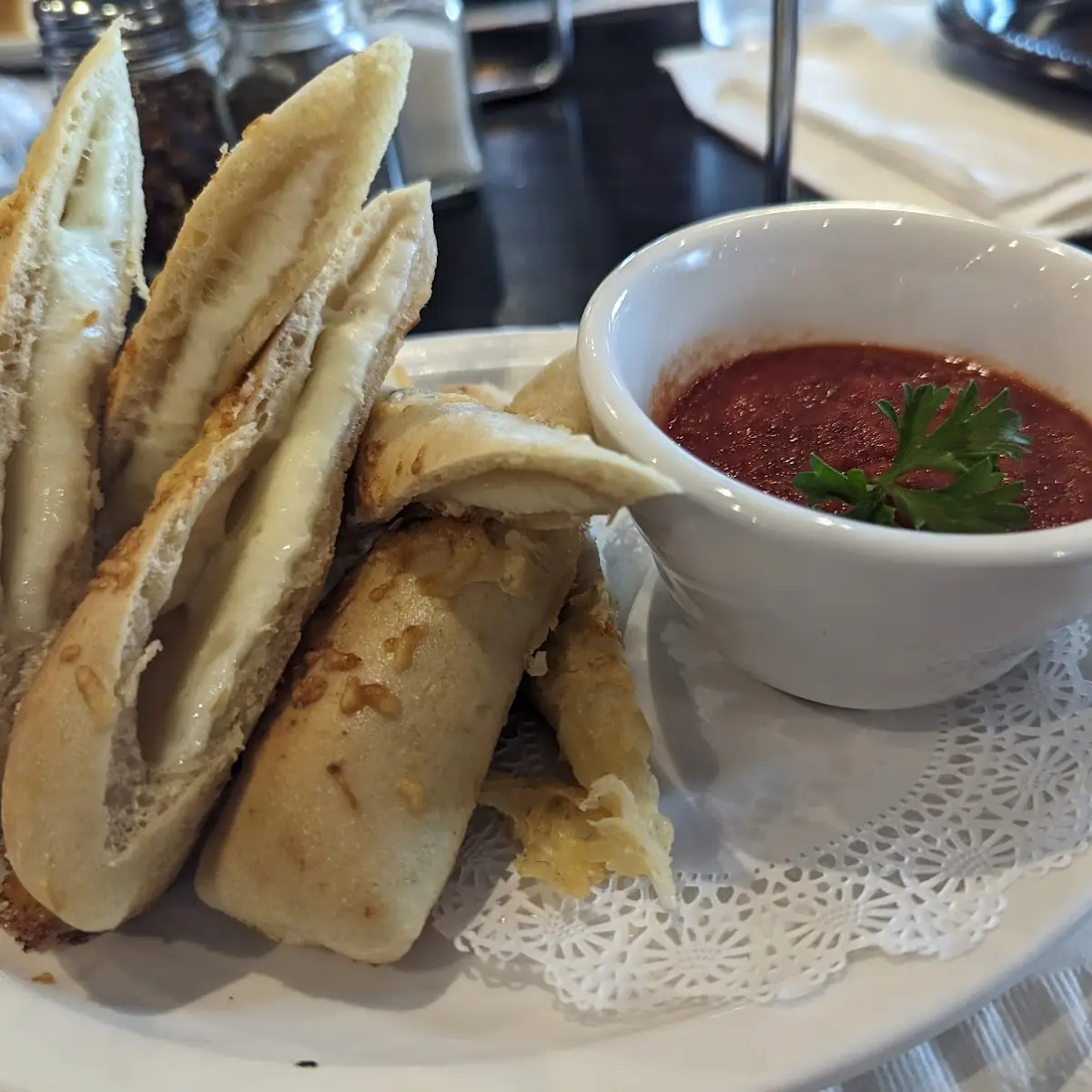Garlic Bread Sticks & Marinara Sauce