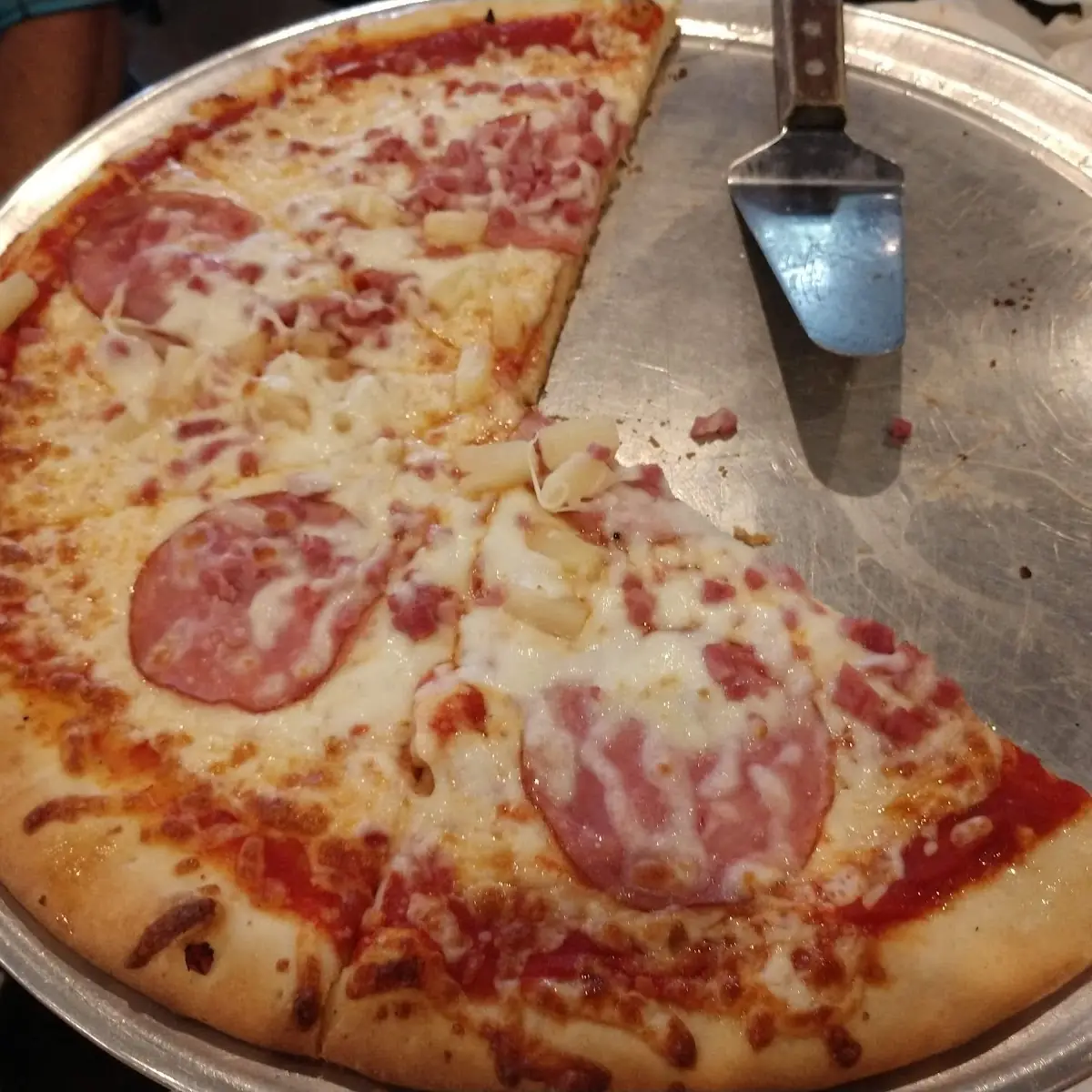 Hawaiian Pizza