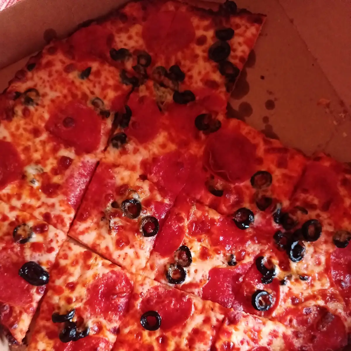 Pepperoni and Black Olives Thin Crust