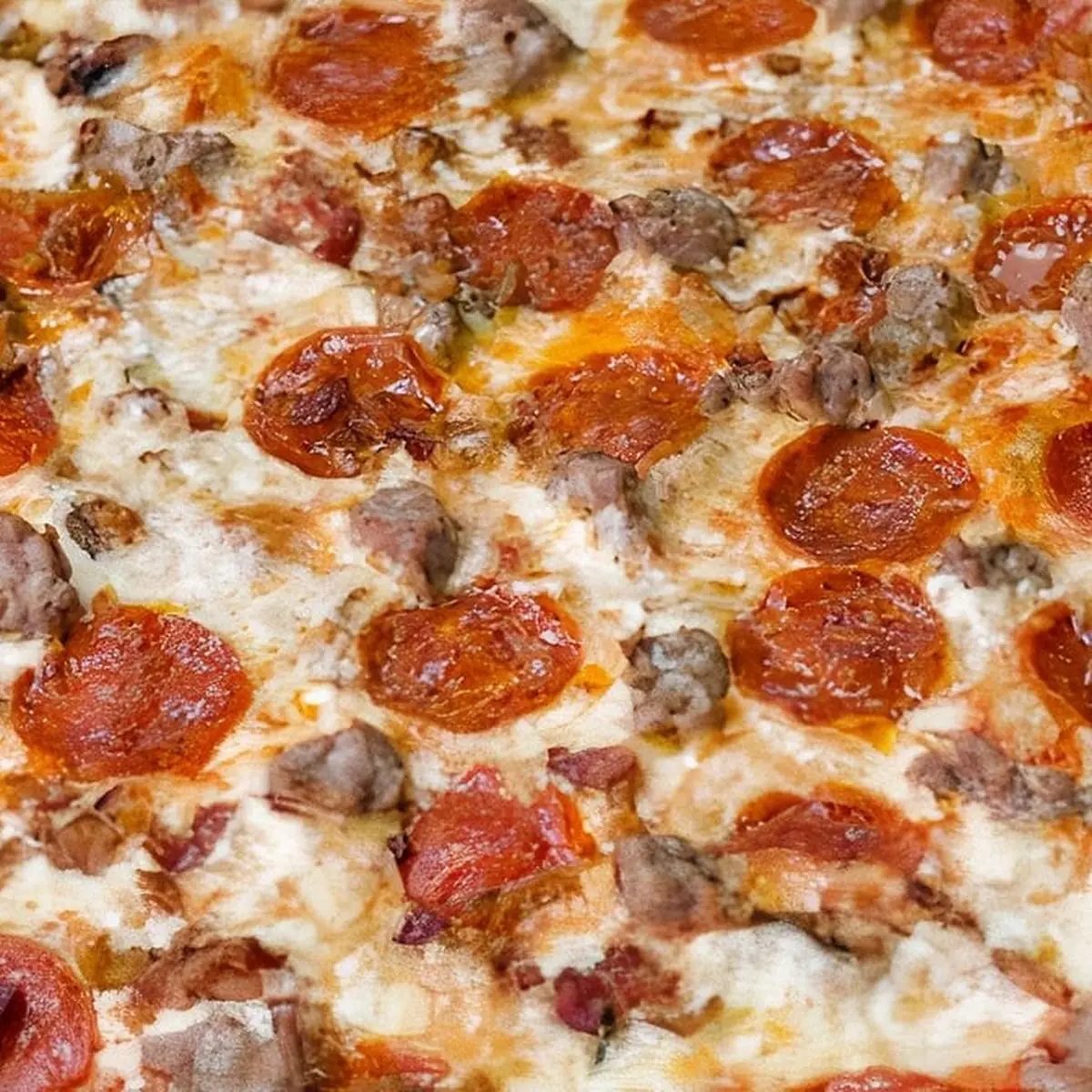 Dill Pickle Pizza 16"