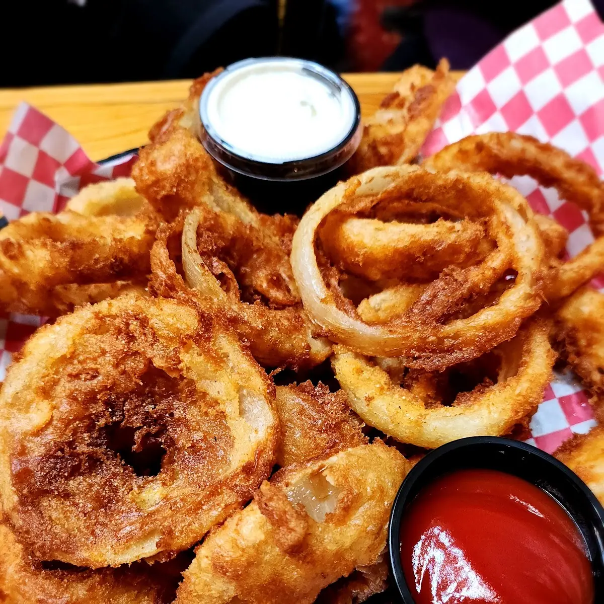 Cheese Burger and Onion Rings