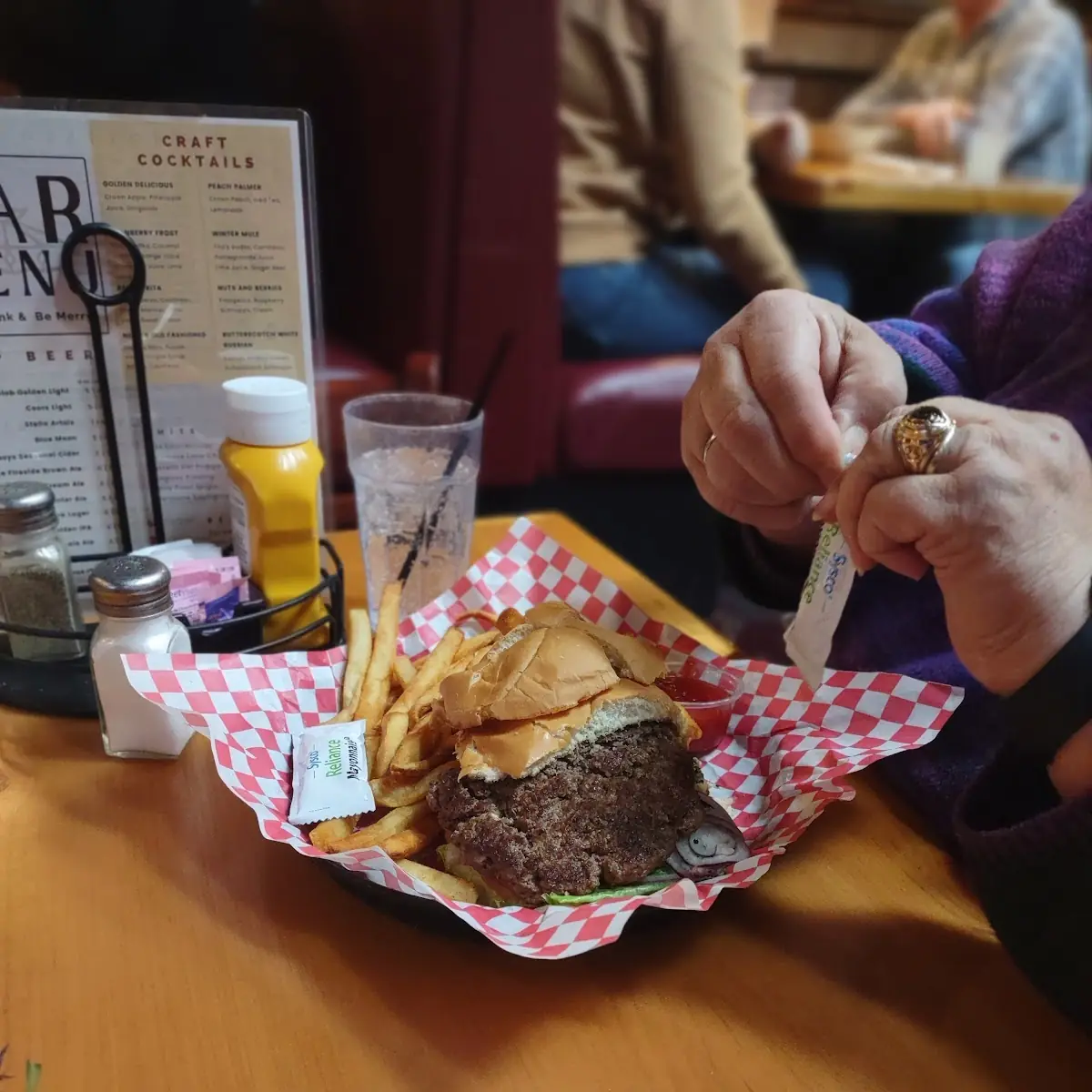 Marvin's Burger