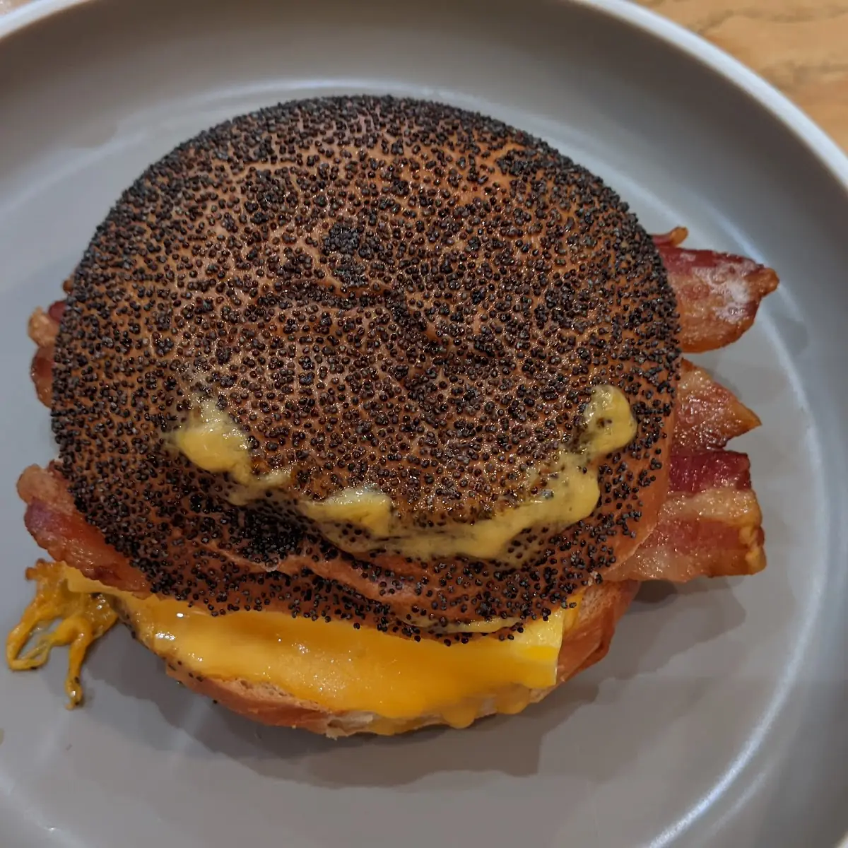 MB Cheddar Burger