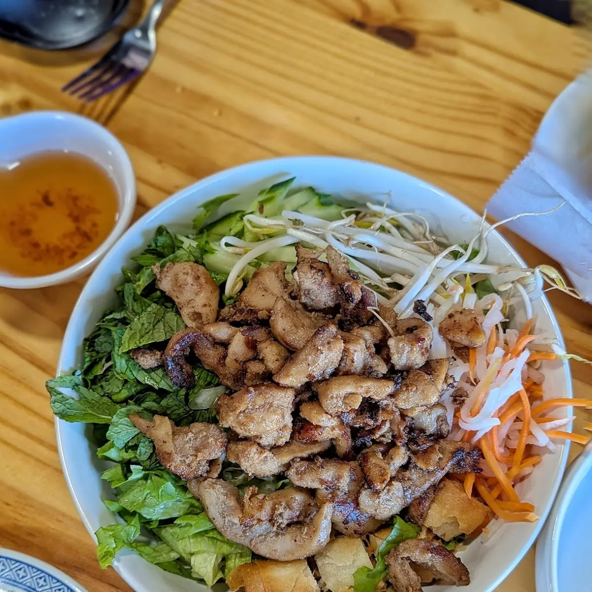 Bún Thịt Nướng
