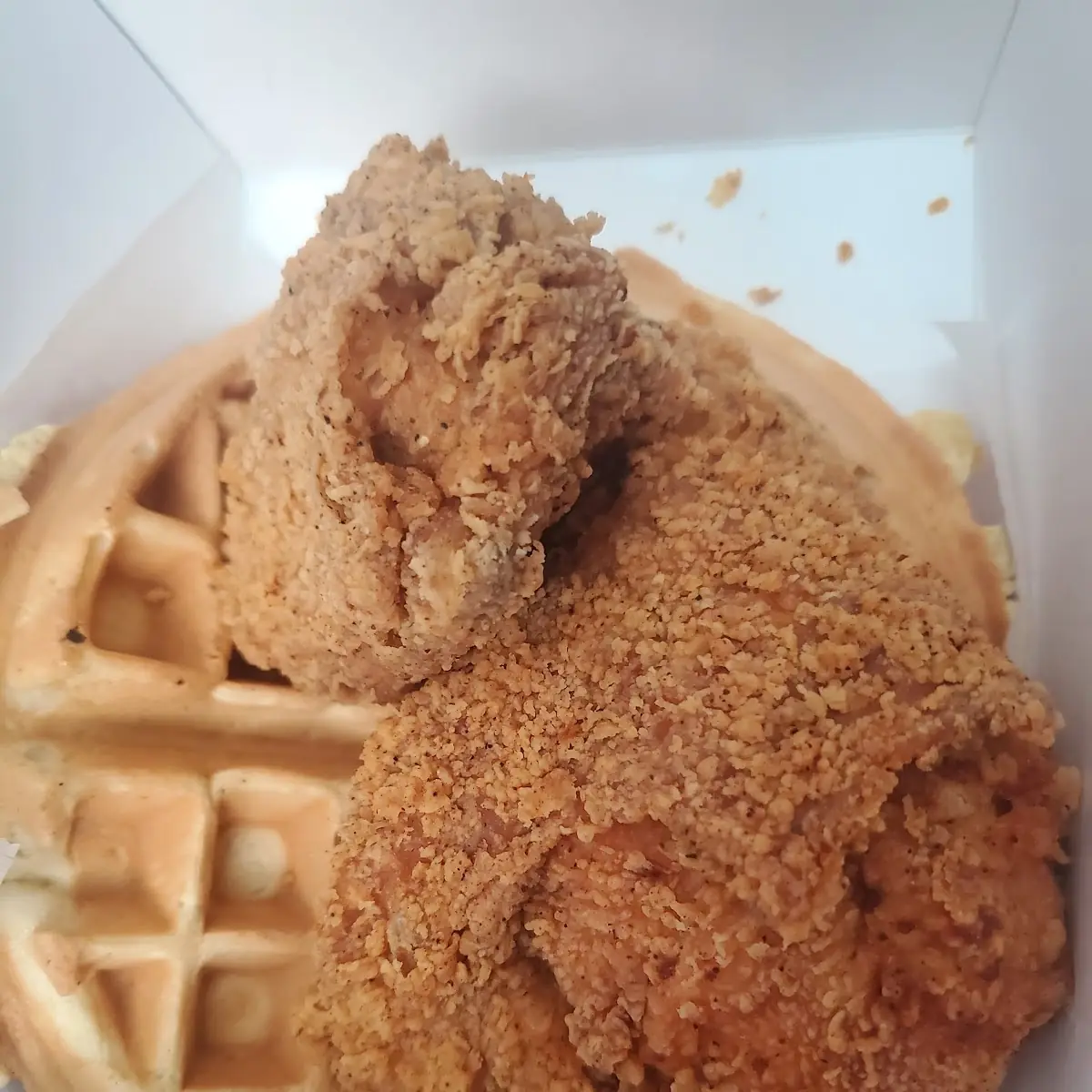 Chicken 2 & Waffles