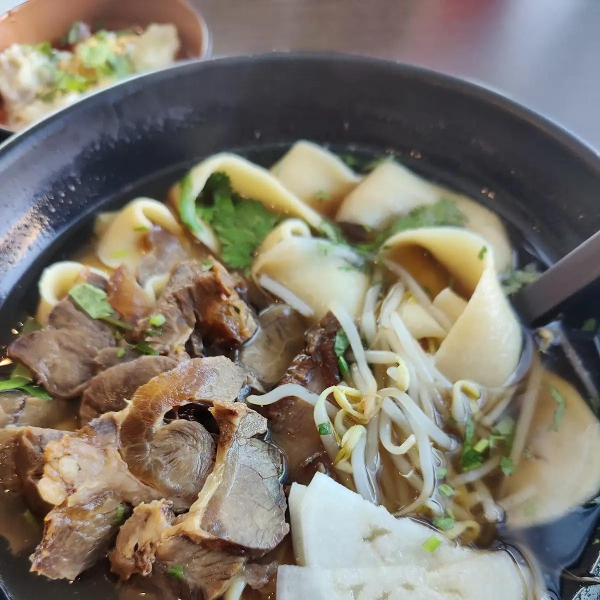 Clear Beef Noodle Soup