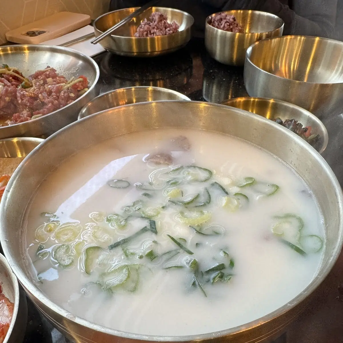 Seolleongtang Beef Bone Soup