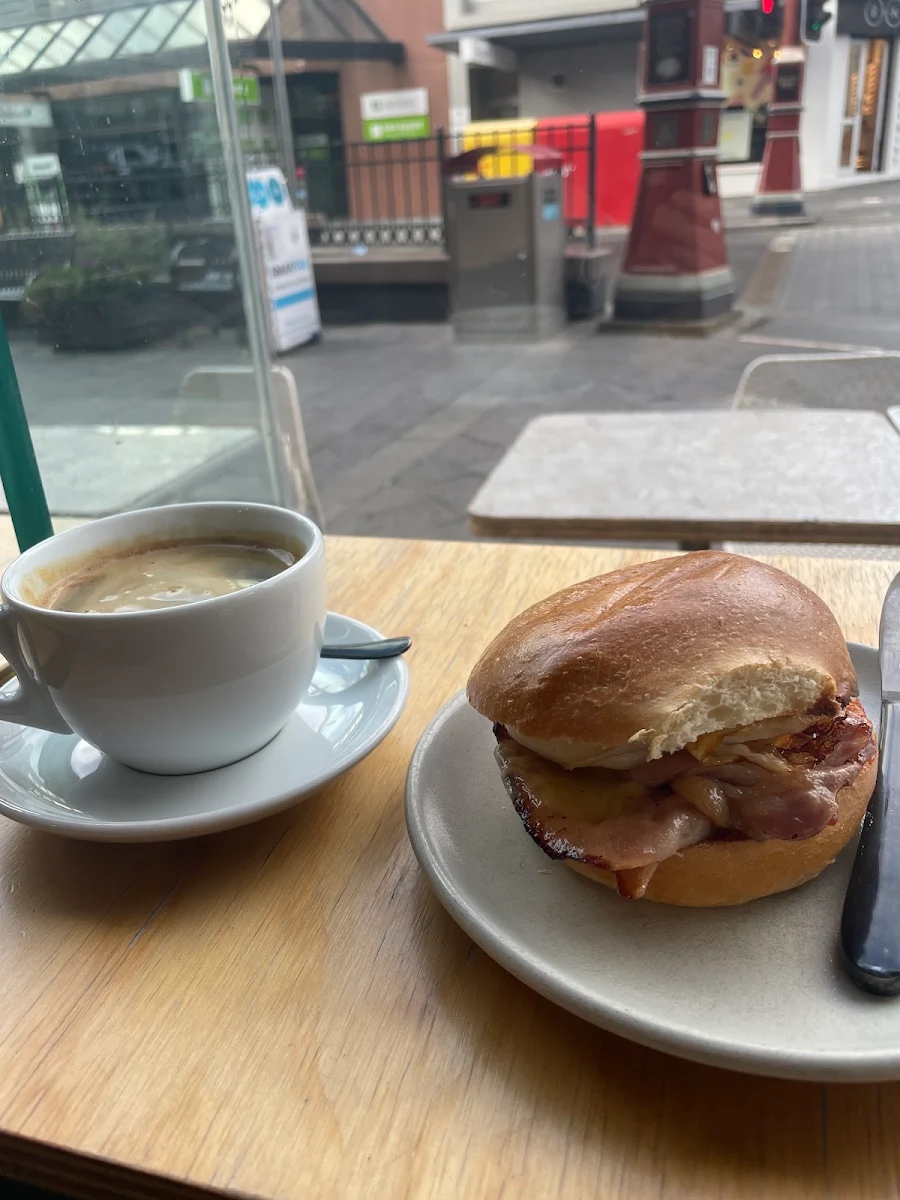 Highlights, Vilicia Cafe