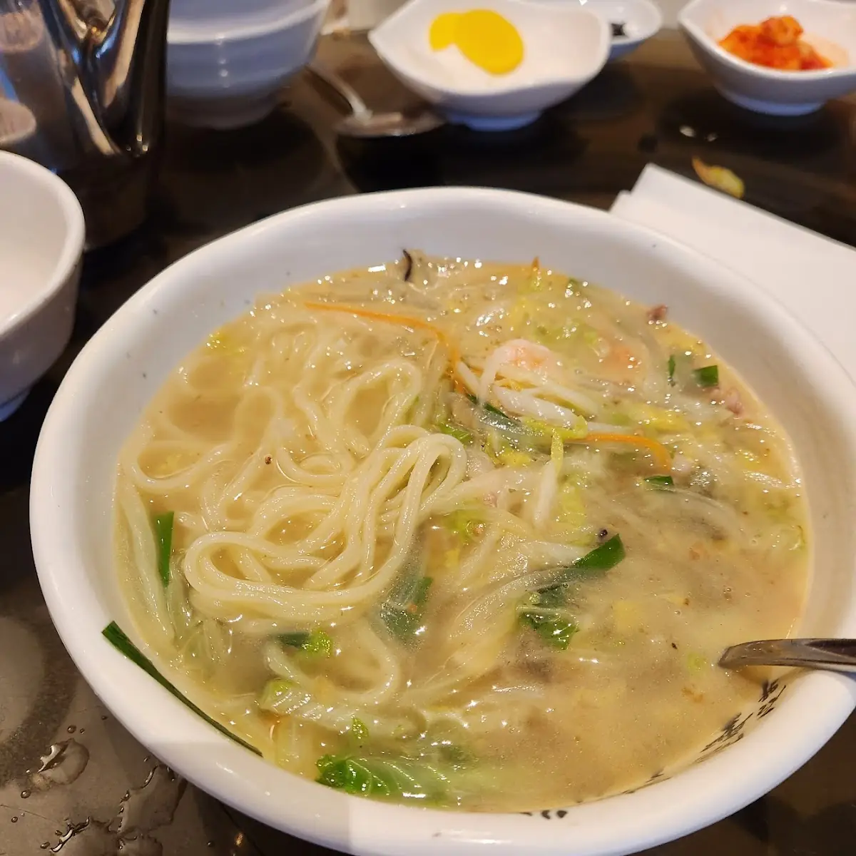 Chicken Soup w Thin Noodle 기스면