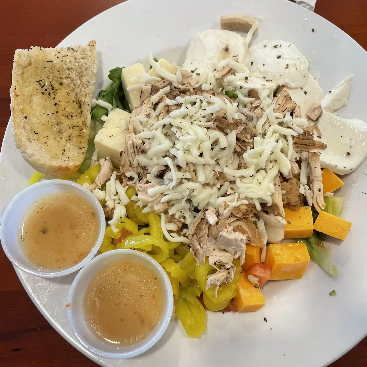 Antipasti Salad with Grilled Chicken