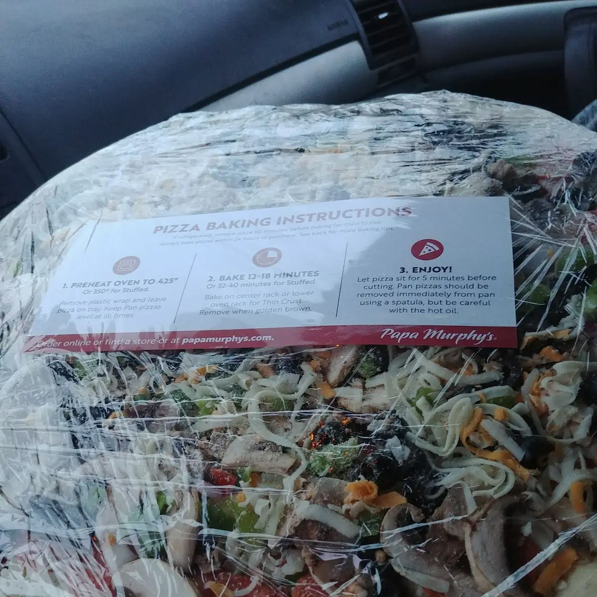 Papa's Signature Pizza