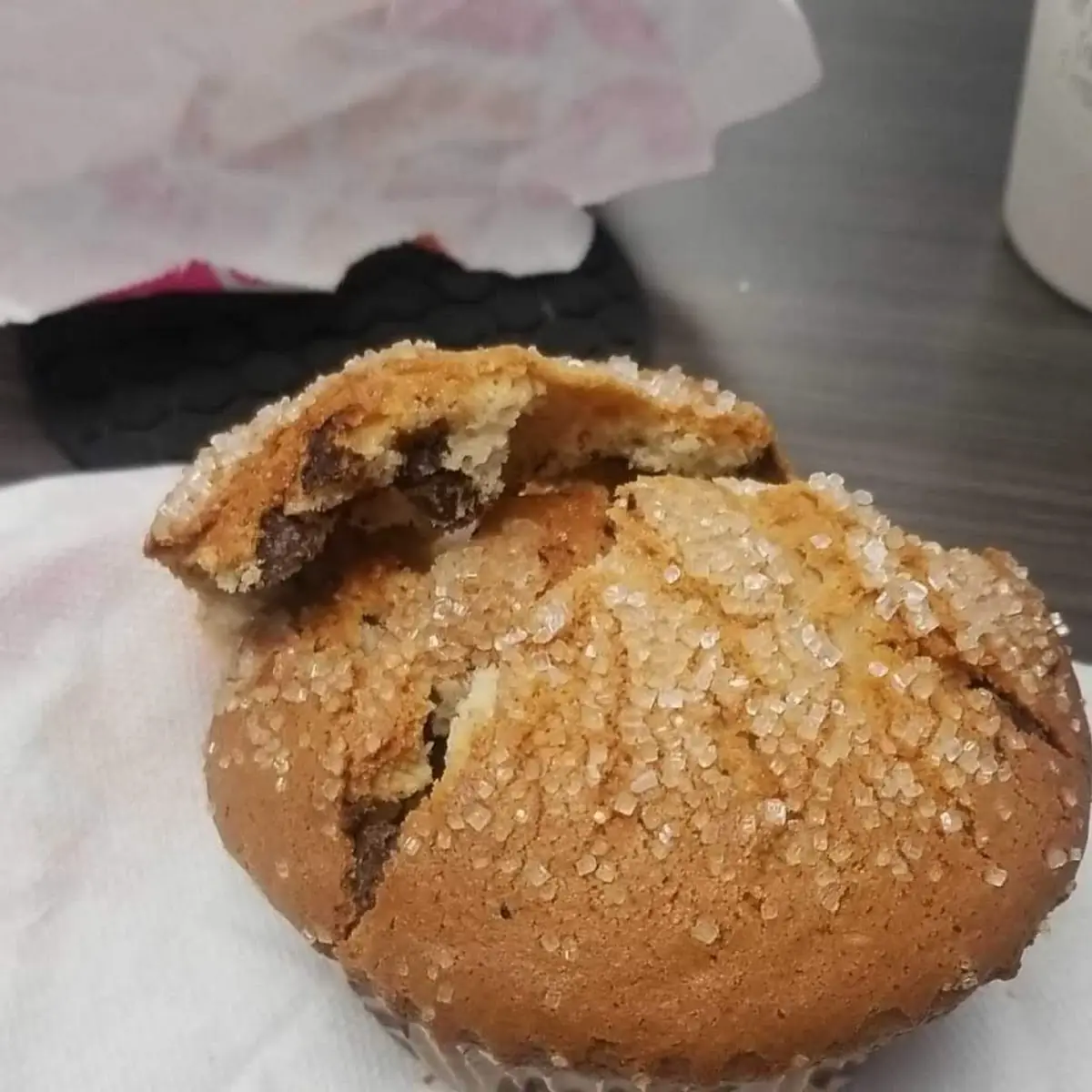 Chocolate Chip Muffin