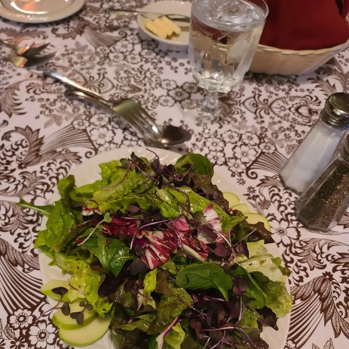 Field Green Salad