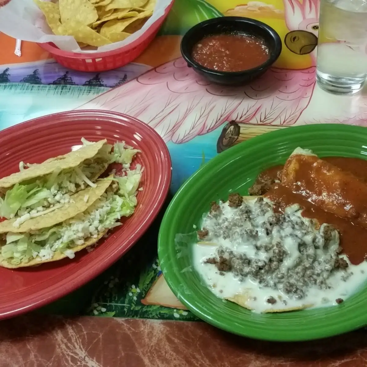 Combination 4 Chicken Tacos Beef Enchilada and Chili Con Queso