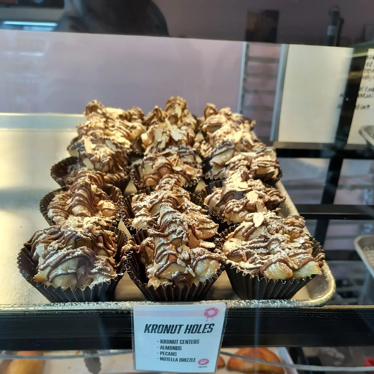 Kronut Holes