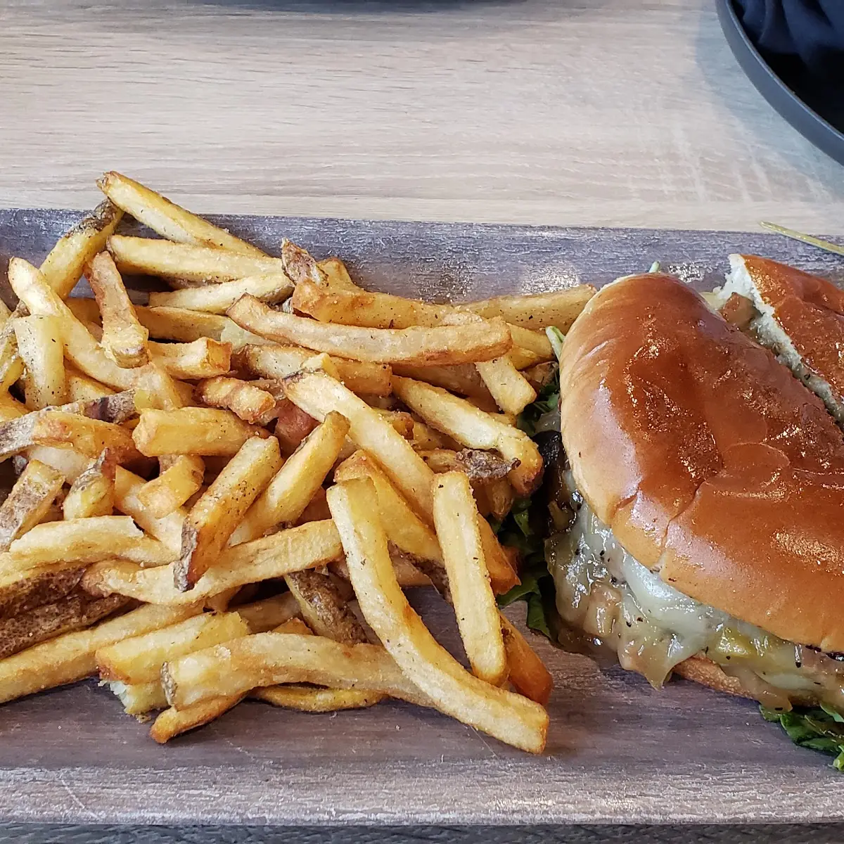 Winchester Burger and Fries