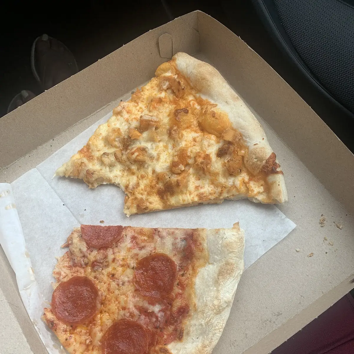Medium Pepperoni Pizza Slice