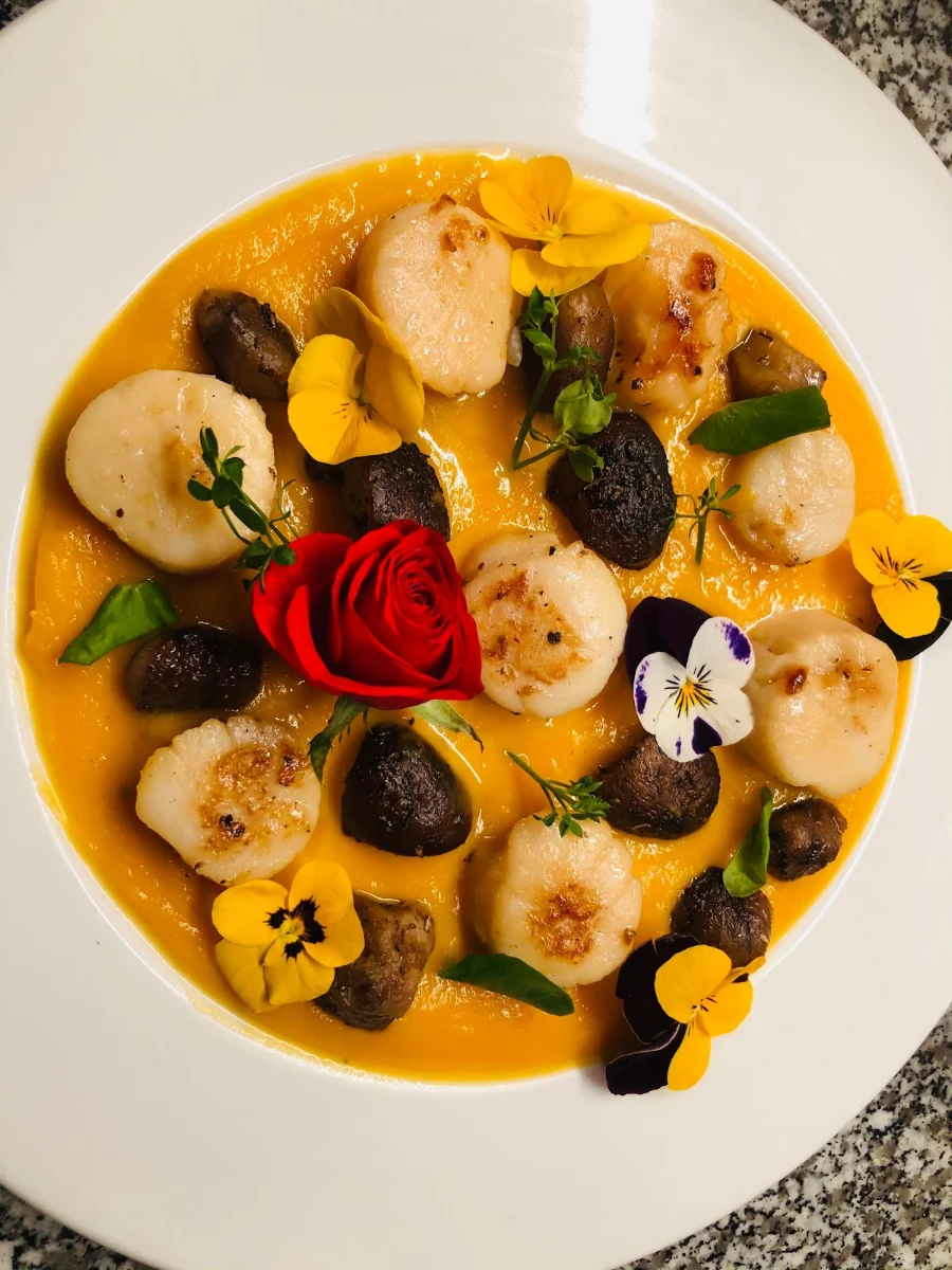 Highlights, Restaurant Les Deux Tours
