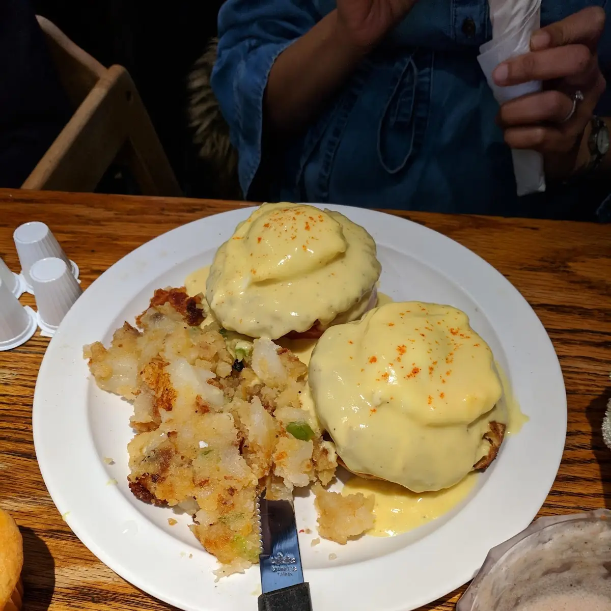 Crab Cake Eggs Benedict