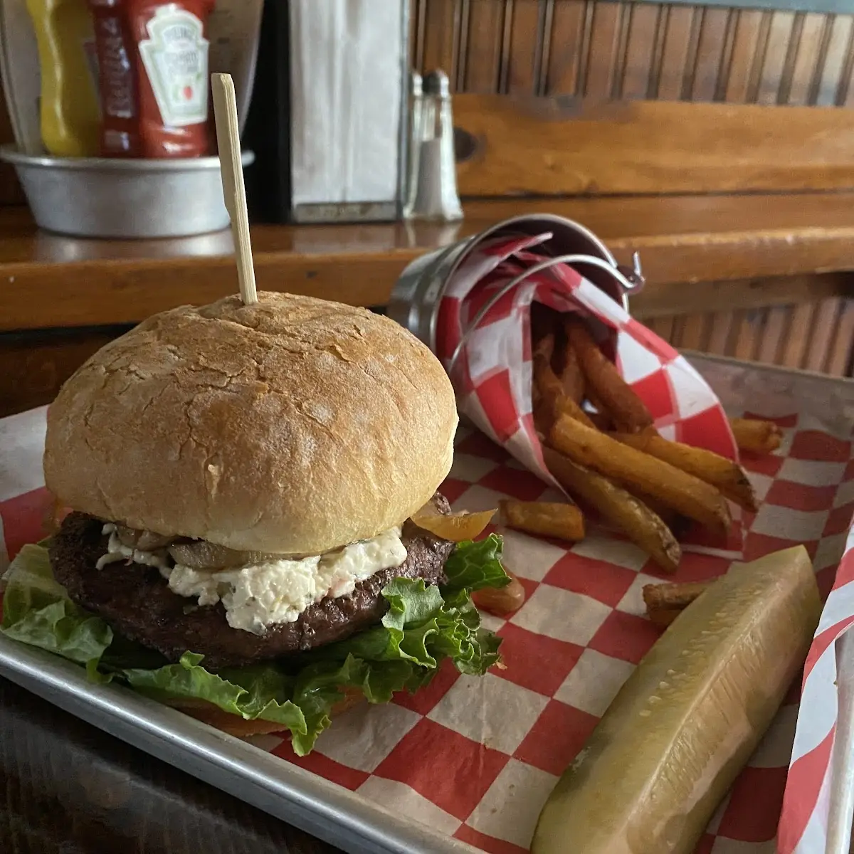 Guacamole Bacon Burger