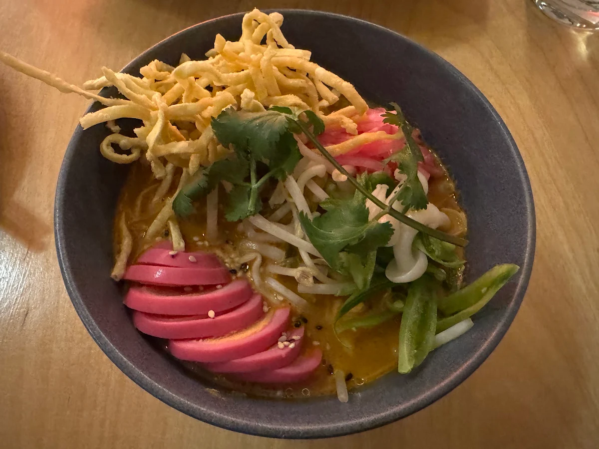 Thai Chicken Soup, Niji