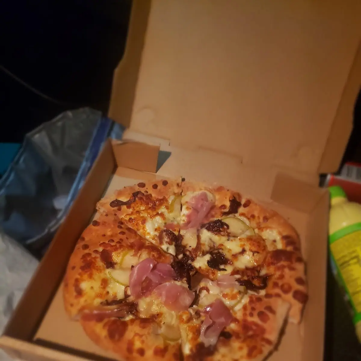 10 Personal Pizza