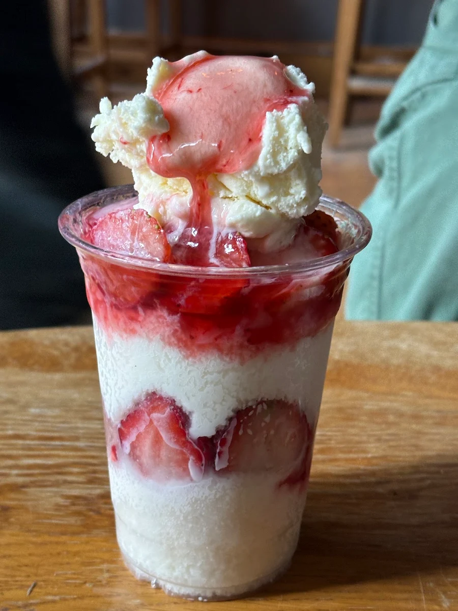 Strawberry Bingsu Cup