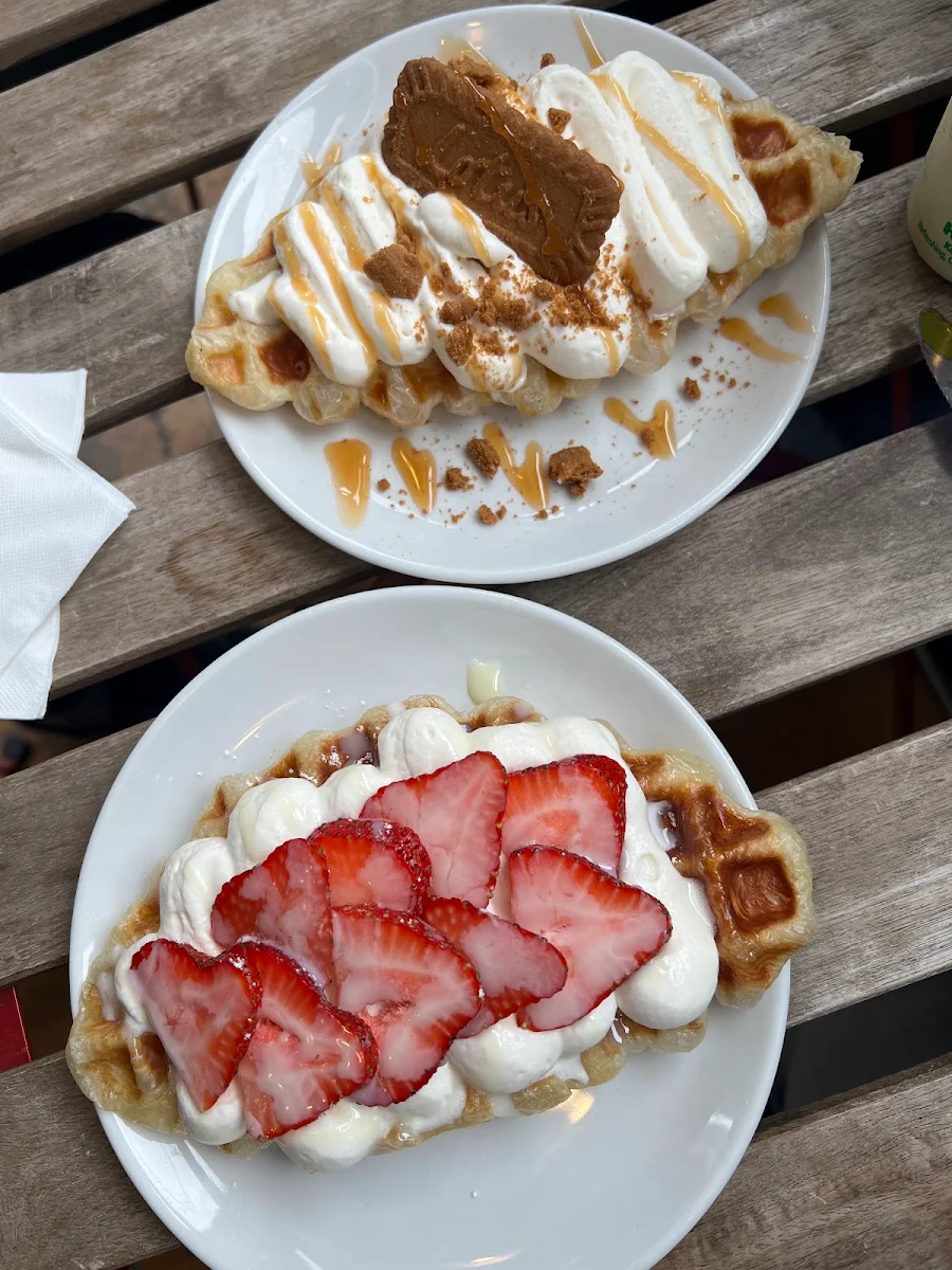 Strawberry Croffle