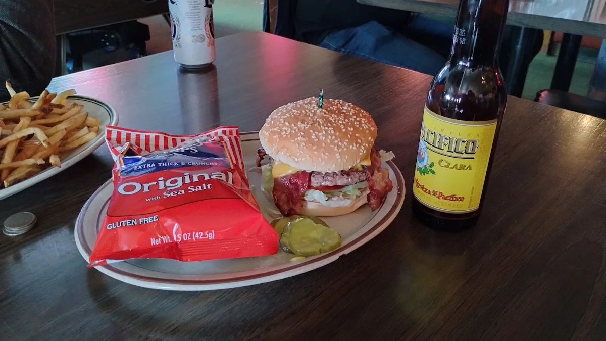 Mushroom Bacon Swiss Burger