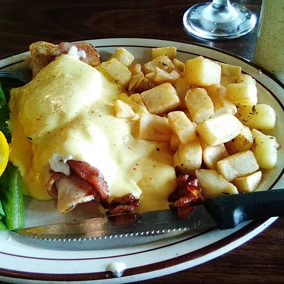 Salmon Benedict