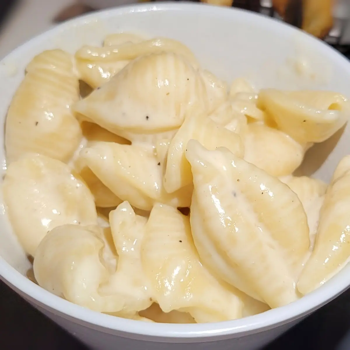 Smoked Gouda Mac & Cheese