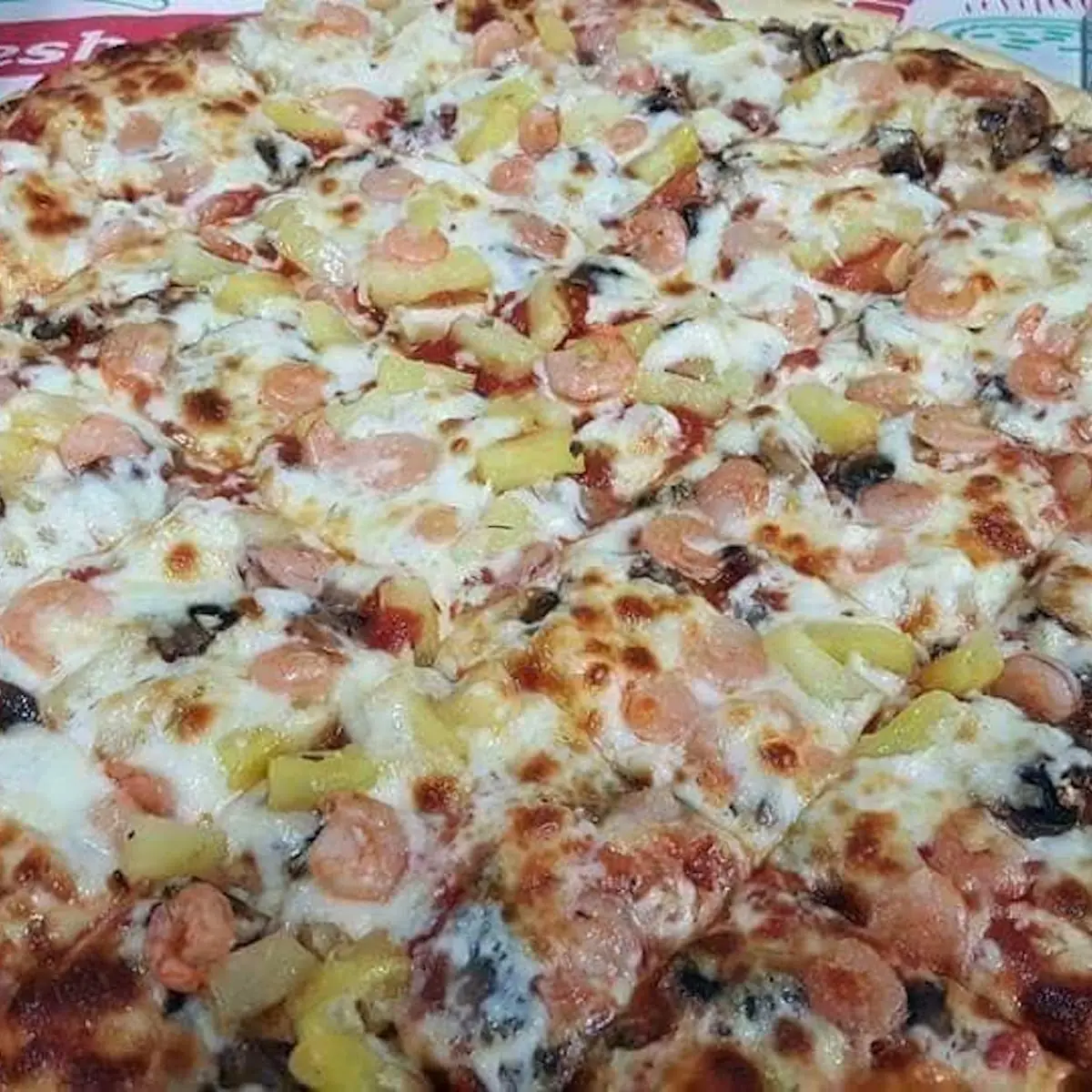 Hawaiian Thin Crust Pizza